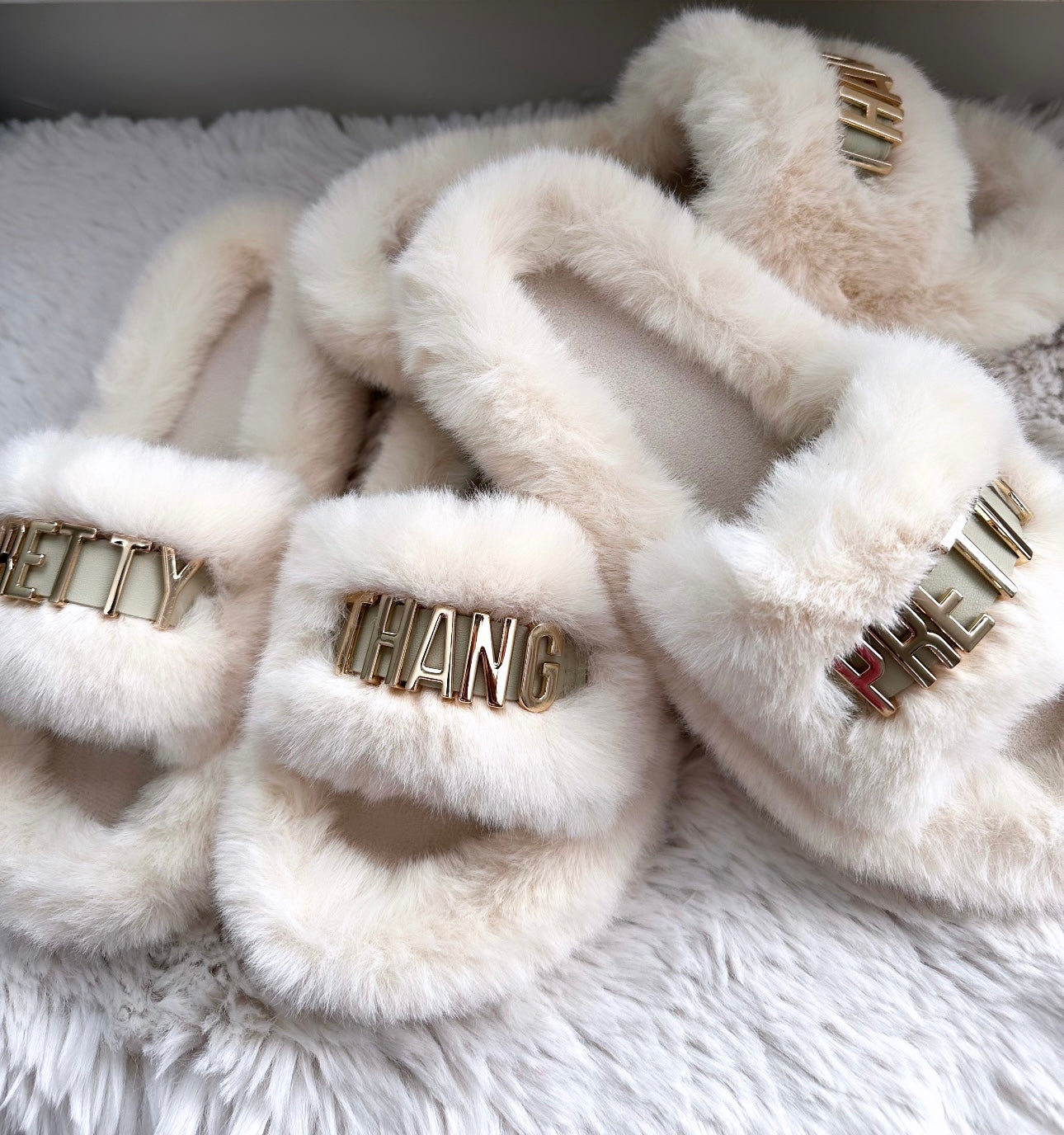 Pretty Thang Fur Sandals - Cream